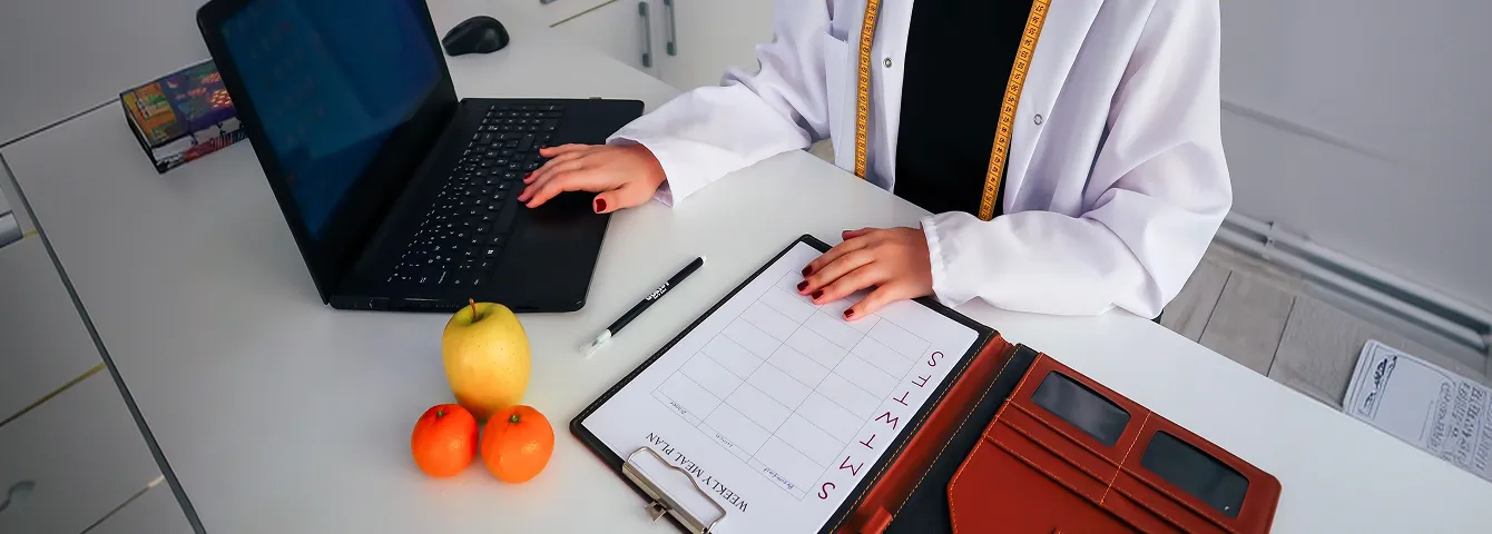 Provider reviewing a patient's nutrition plan